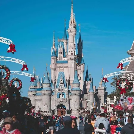 Le Cocon Pomponne *Paris*Disney*Parking* Exterior photo